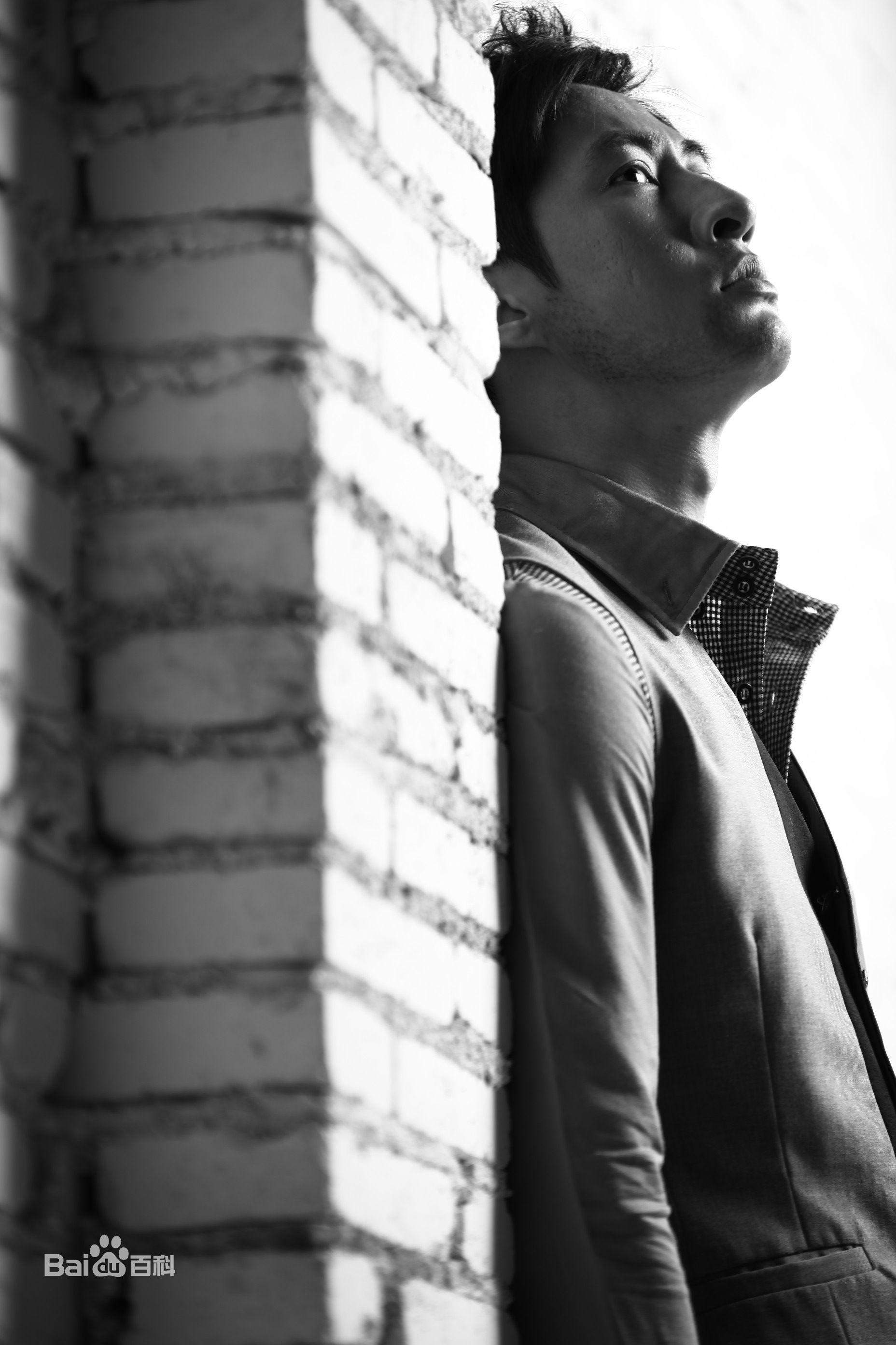 梁传斌(Bany Liang)最新梁乐燃壁纸