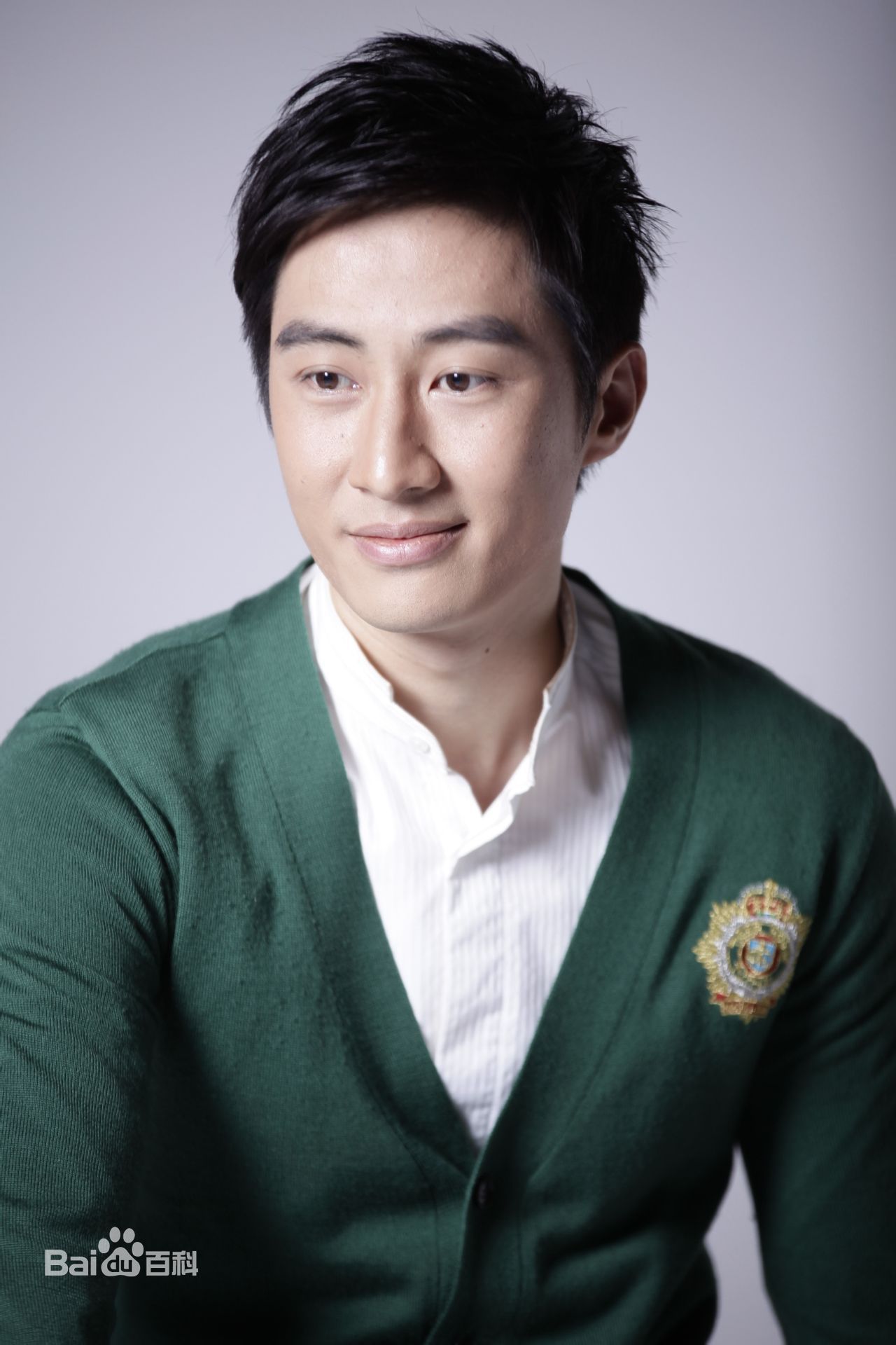 梁传斌(Bany Liang)最新梁乐燃壁纸