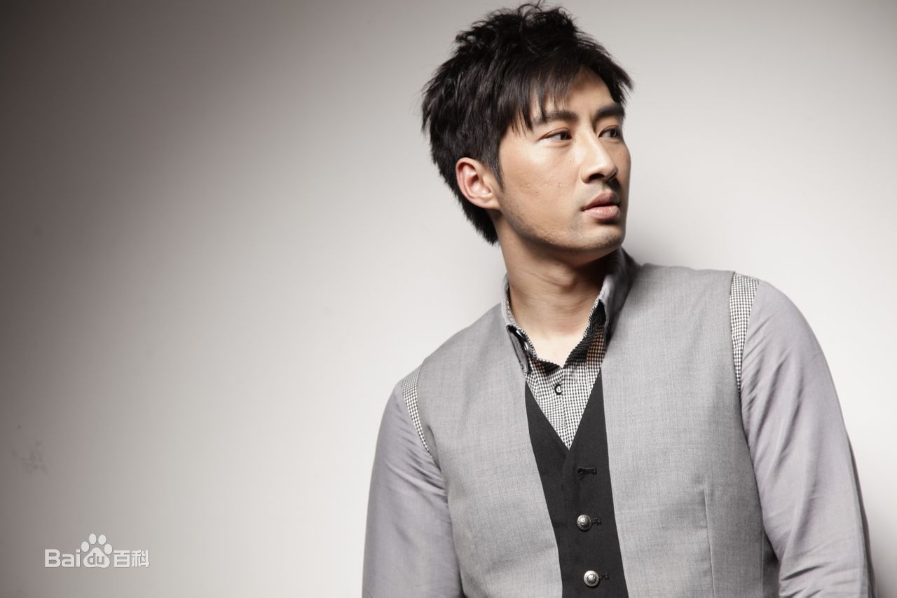 梁传斌(Bany Liang)最新梁乐燃壁纸