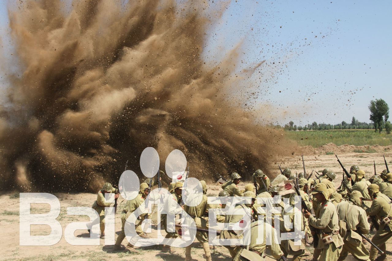 高清陈强在电视剧《我叫王土地》现场中的图集