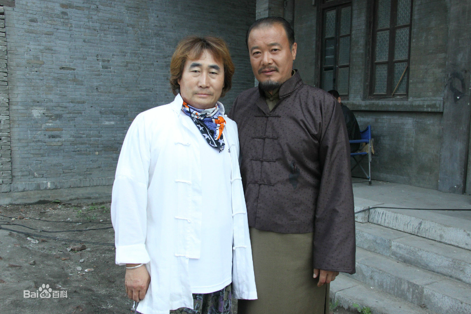 最新陈强在电视剧《绝地枪王》现场中的图集