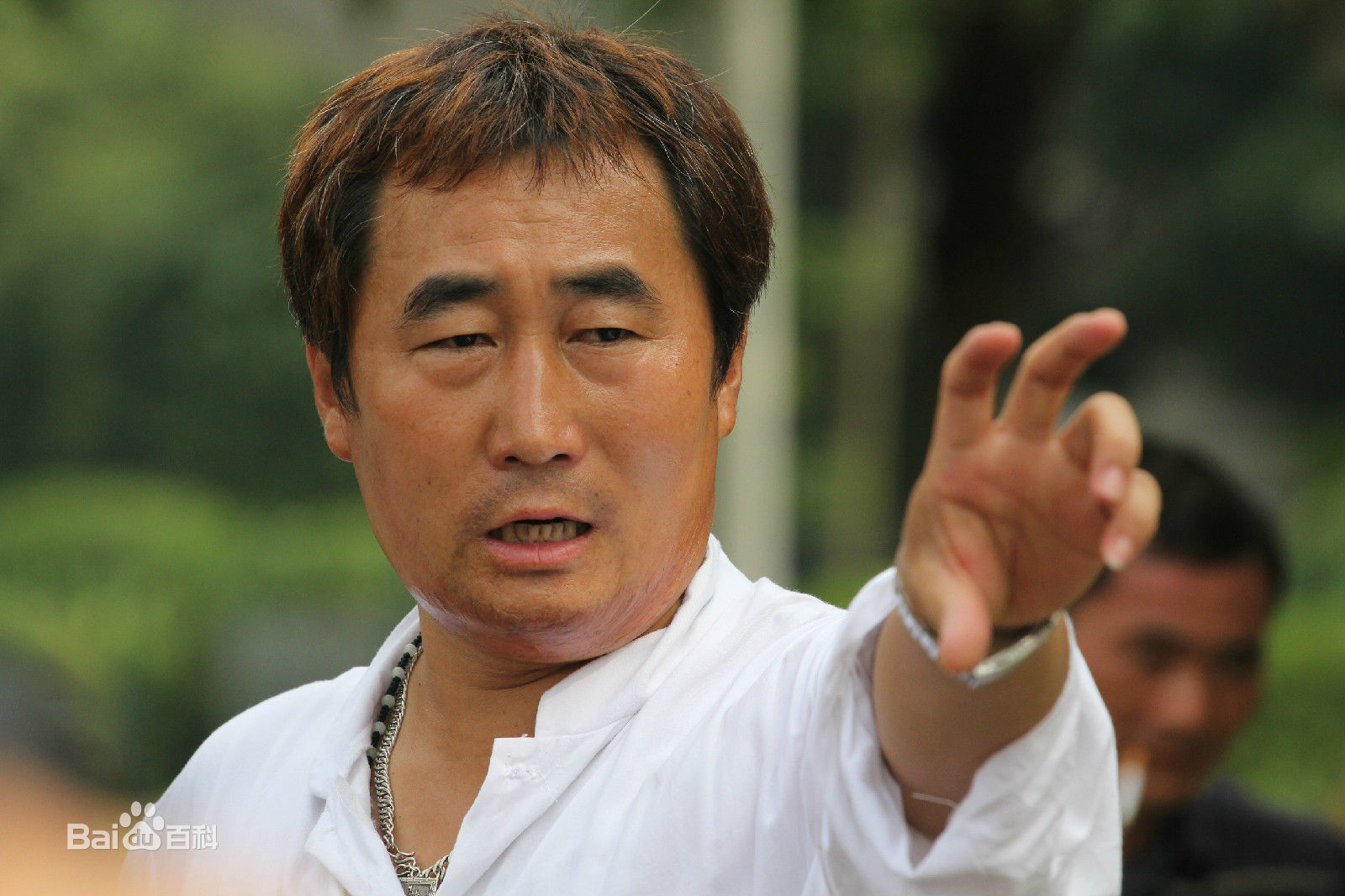 最全陈强在电视剧《便衣支队》现场中的相册