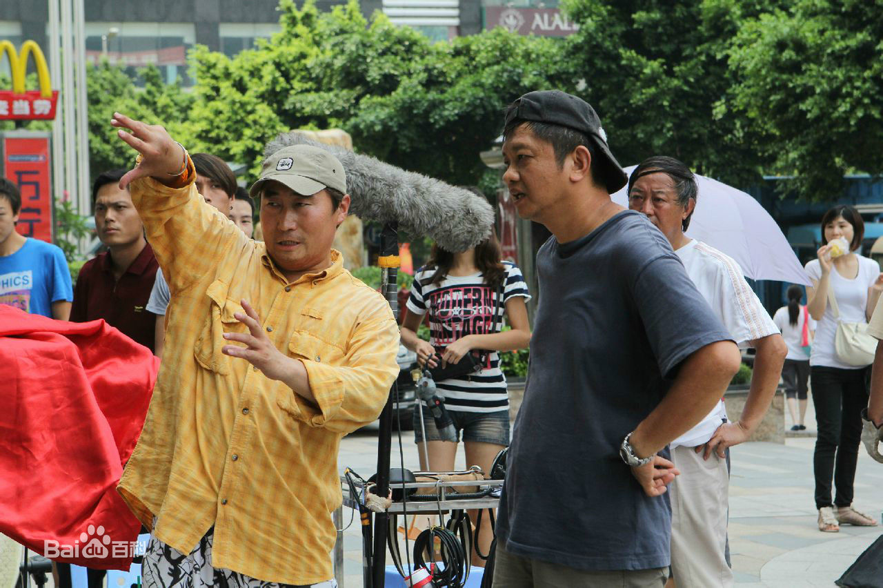 最全陈强在电视剧《便衣支队》现场中的相册