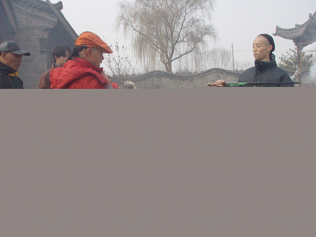 精选陈强在电视剧《白银谷》现场中的图册