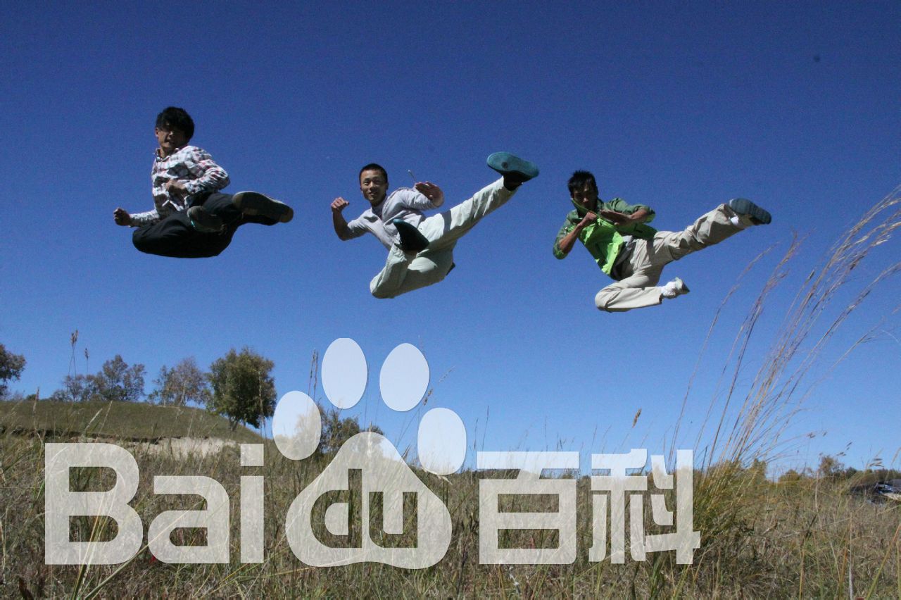 最新陈强在电视剧《兰陵王妃》现场中的壁纸