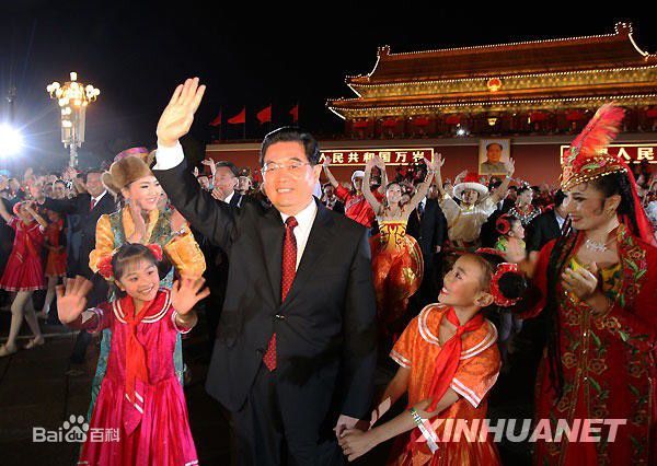 最新钟雯冠壁纸