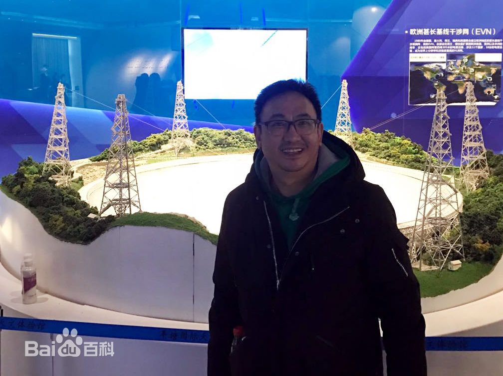 杨朗从个人照片前后照片