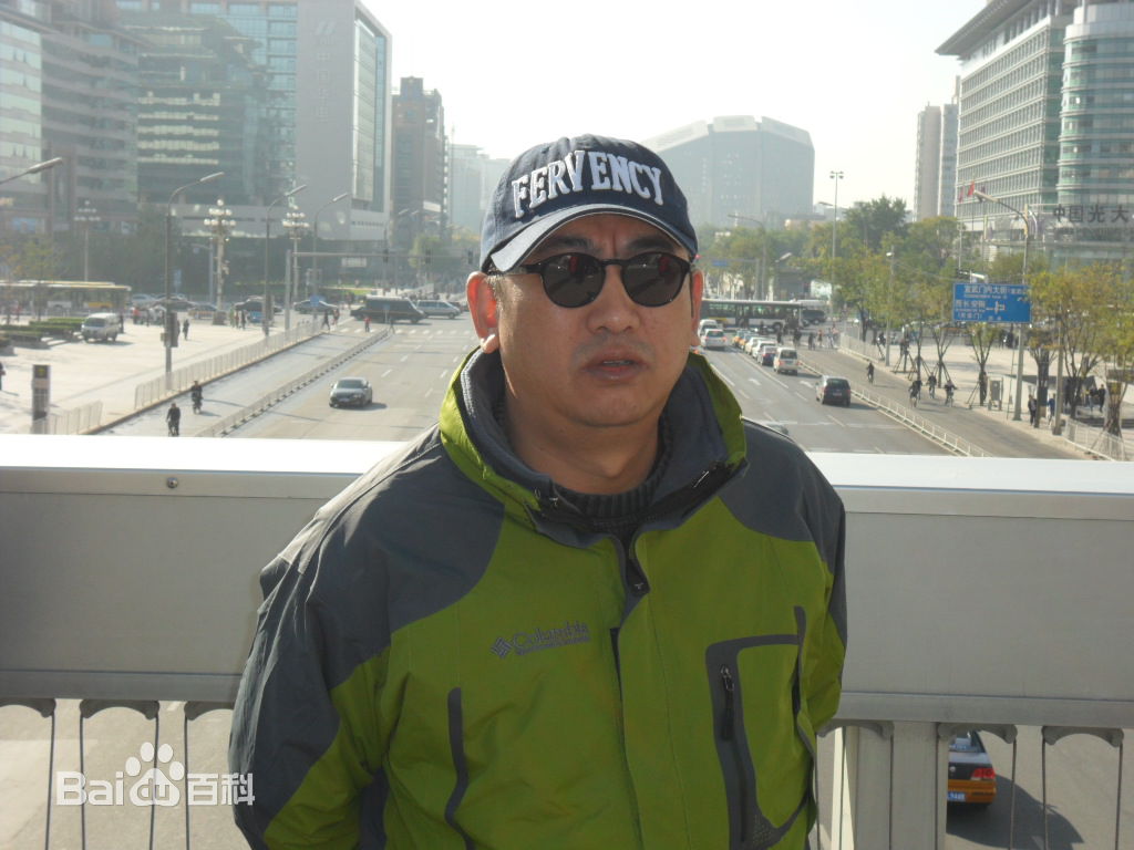 杨朗从个人照片前后照片