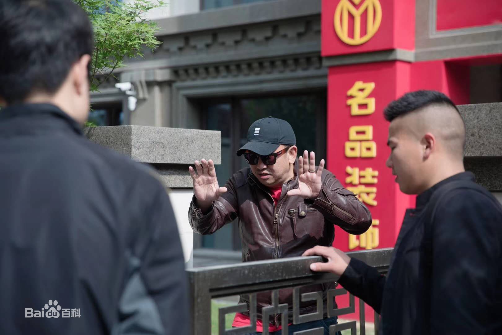 杨朗从个人照片前后照片