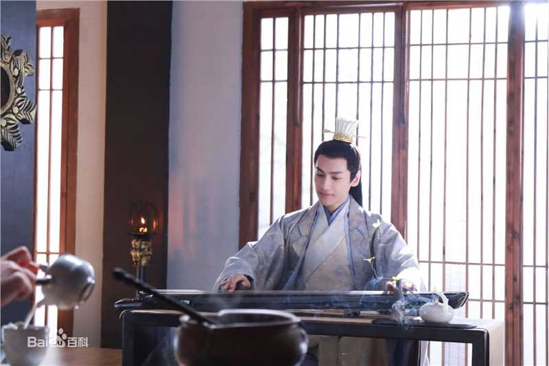 最新罗云熙(Leo)在《白发》中饰演容齐中的图集