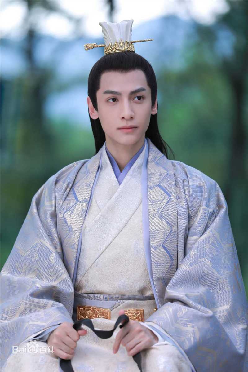 最新罗云熙(Leo)在《白发》中饰演容齐中的图集