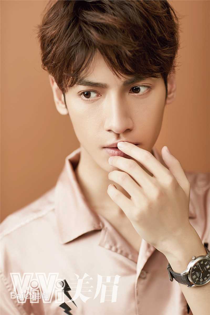 罗云熙(Leo)前后照片