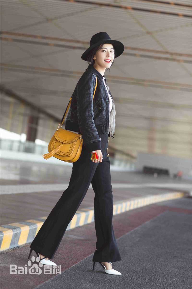 高圆圆(Gao Yuanyuan)参加时装周图片图集