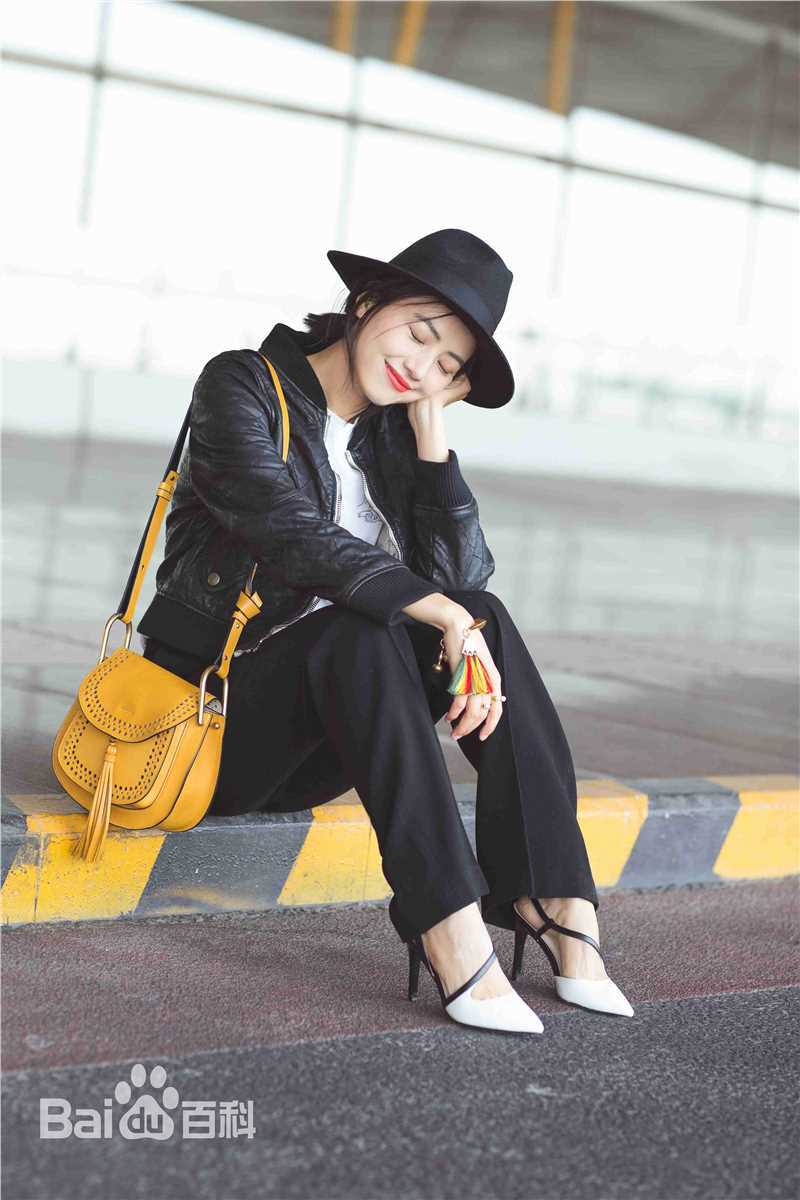 高圆圆(Gao Yuanyuan)参加时装周图片图集