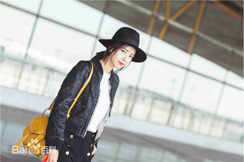 高圆圆(Gao Yuanyuan)参加时装周图片图集