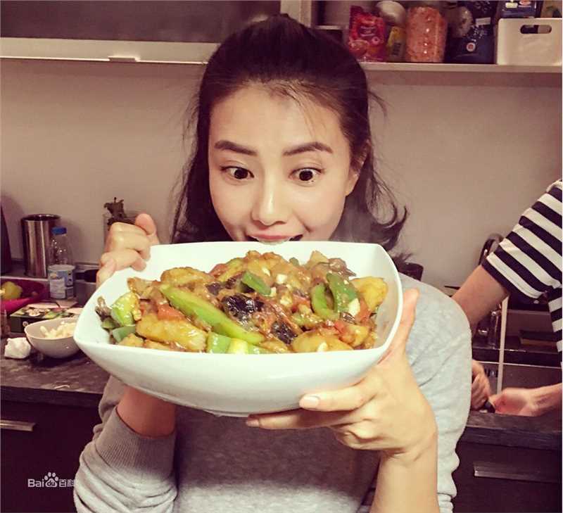 高圆圆(Gao Yuanyuan)日常生活图片图册