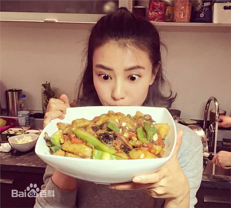 高圆圆(Gao Yuanyuan)日常生活图片图册