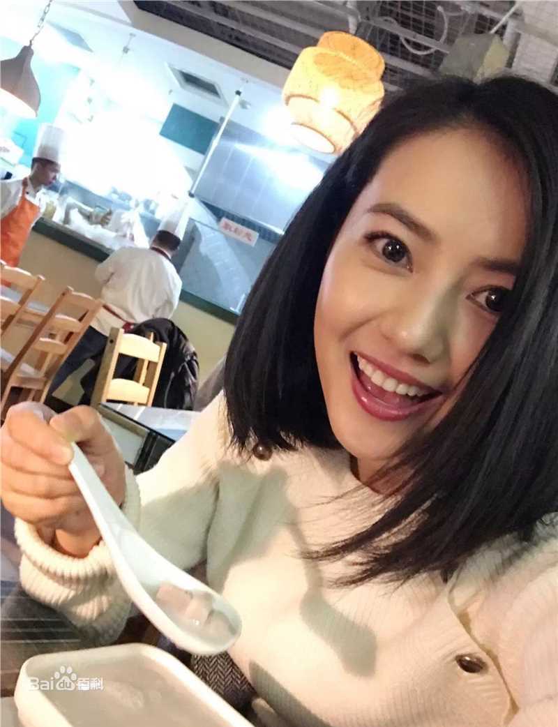 高圆圆(Gao Yuanyuan)日常生活图片图册