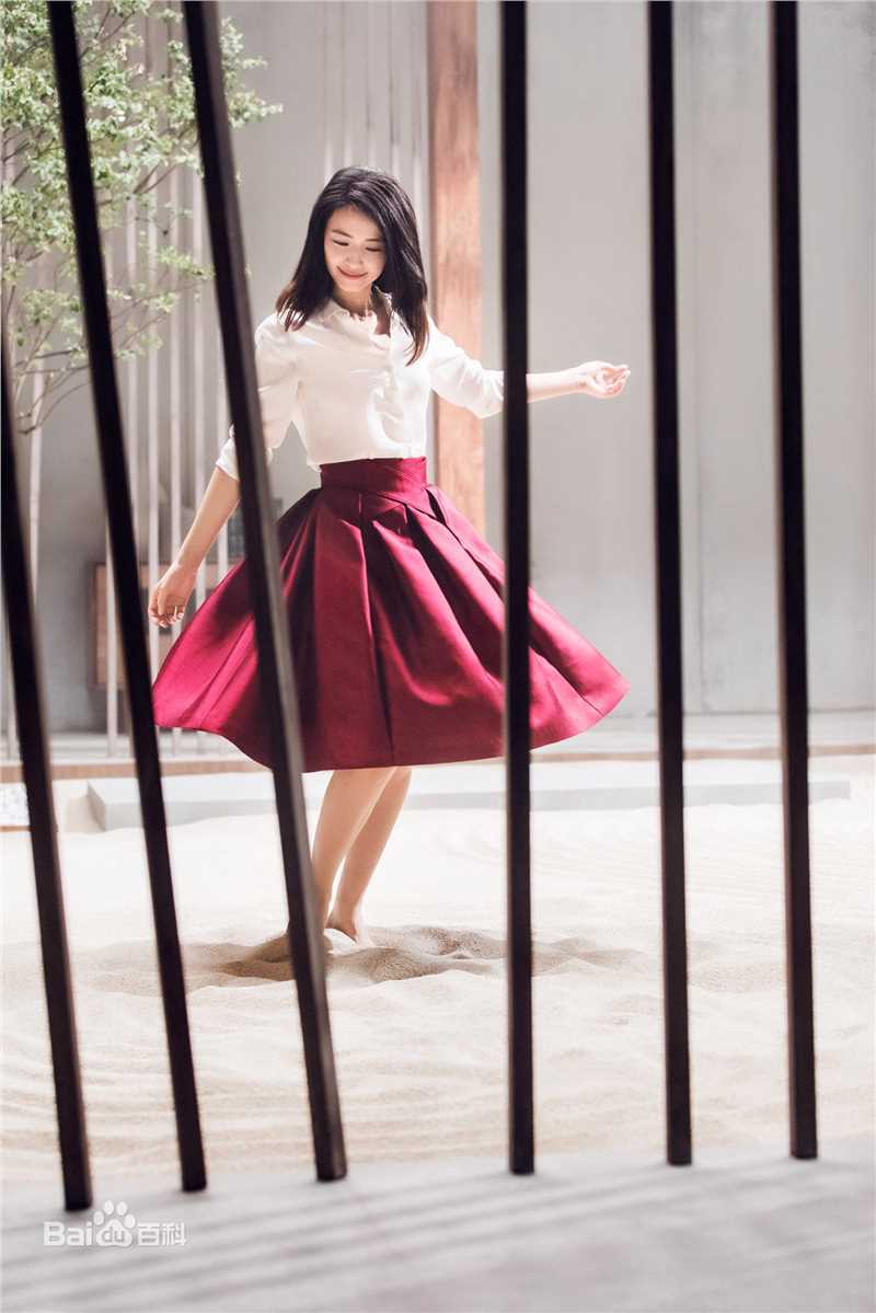 高圆圆(Gao Yuanyuan)OLAY拍摄花絮生活照相册