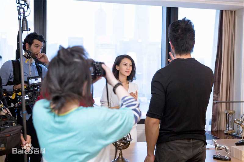 高圆圆(Gao Yuanyuan)工作花絮前后照片