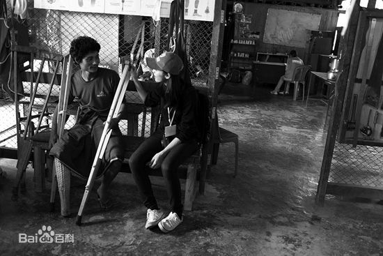 姚晨(Yao Chen)担任联合国难民署中国区代言人前后照片