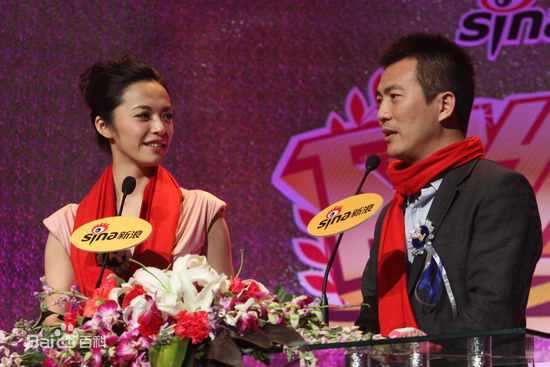 姚晨(Yao Chen)2009新浪网络盛典素颜照相册