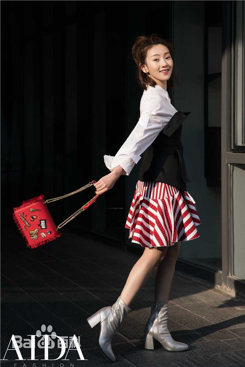 孙艺宁AIDA壁纸壁纸