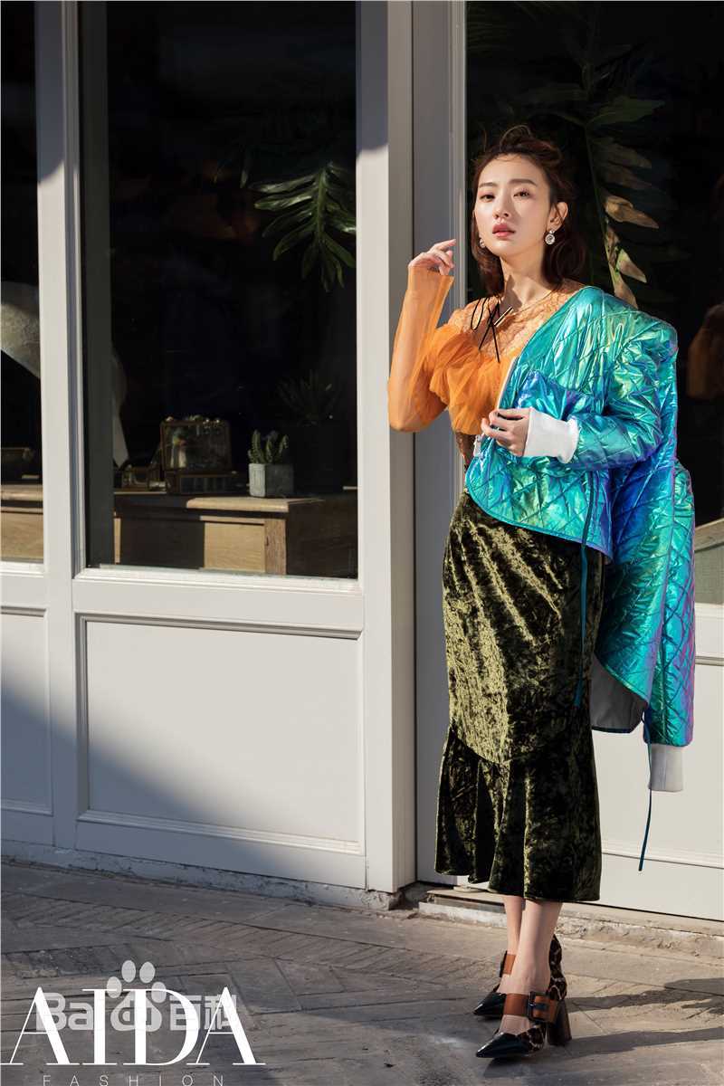 孙艺宁AIDA壁纸壁纸