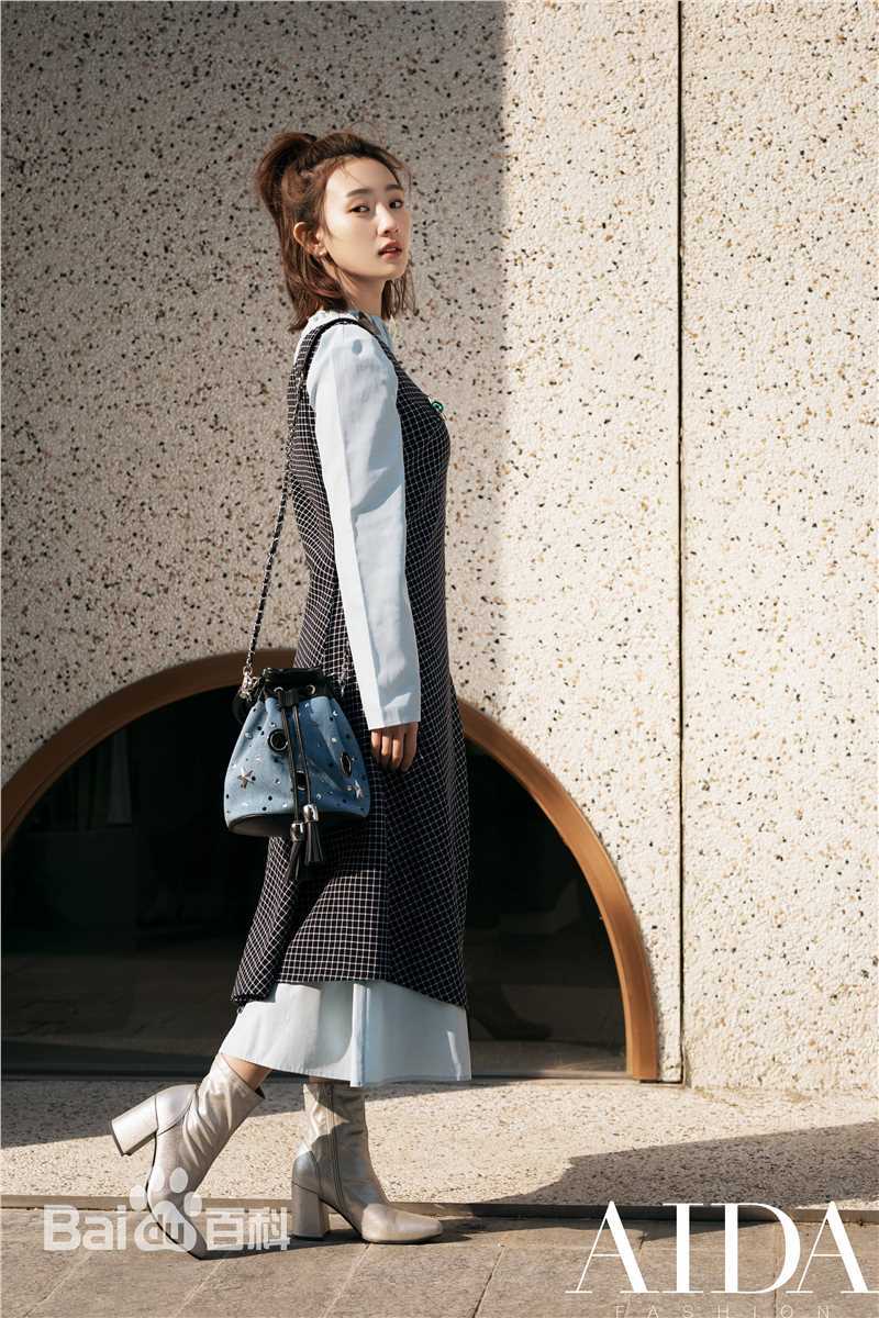 孙艺宁AIDA壁纸壁纸