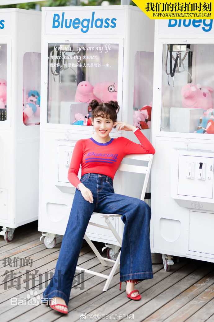 孙艺宁我们的街拍时刻素颜照壁纸