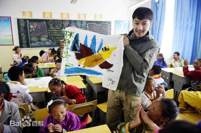 胡歌(Hugh)云起行动性感图片壁纸