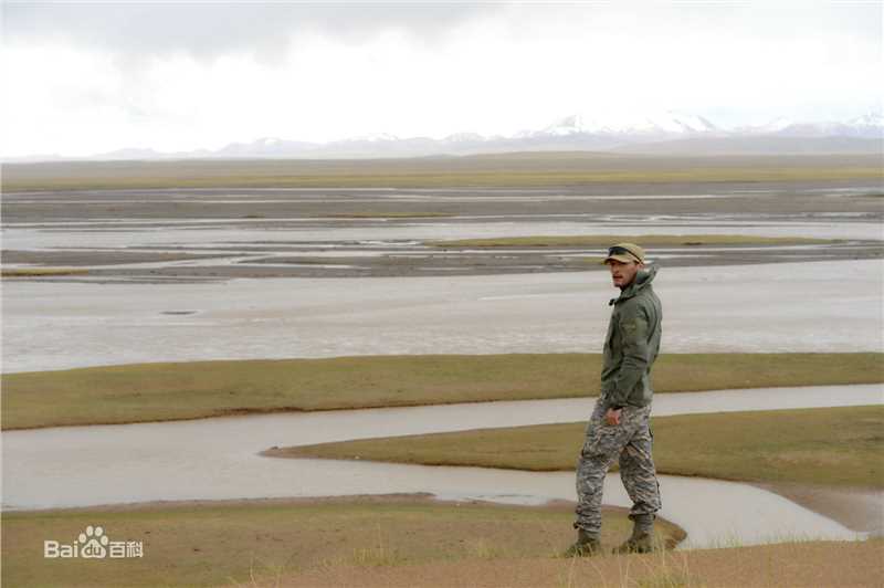 胡歌(Hugh)云起行动性感图片壁纸