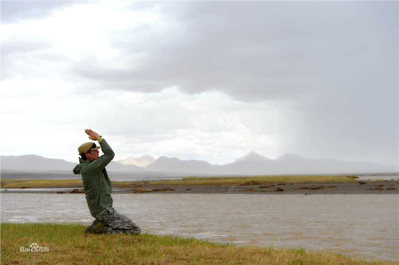 胡歌(Hugh)云起行动性感图片壁纸