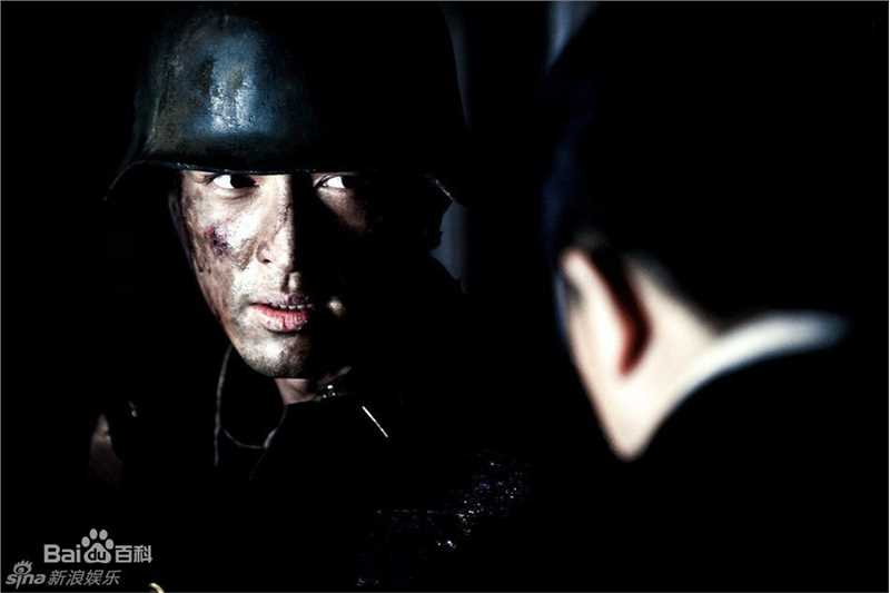 精选胡歌(Hugh)在《四十九日·祭》戴涛中的图册