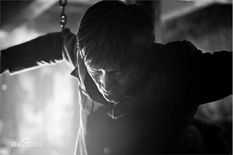 精选胡歌(Hugh)在《四十九日·祭》戴涛中的图册