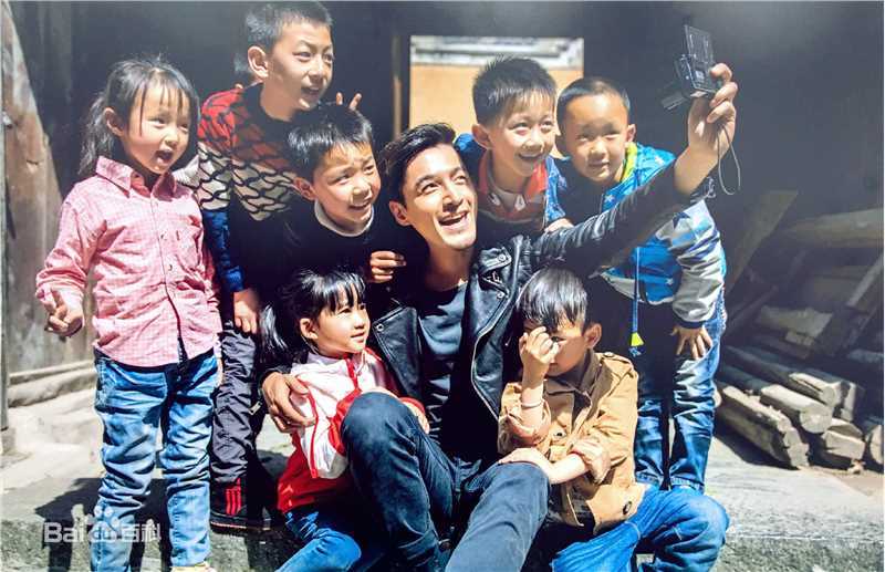 胡歌(Hugh)歌行云南摄影展图片图册