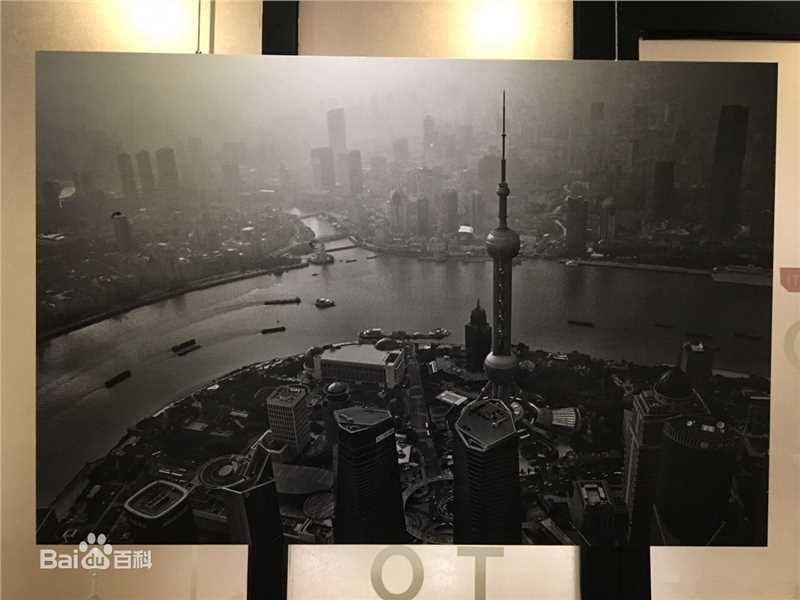 胡歌(Hugh)「家·园」城市影像艺术展图册