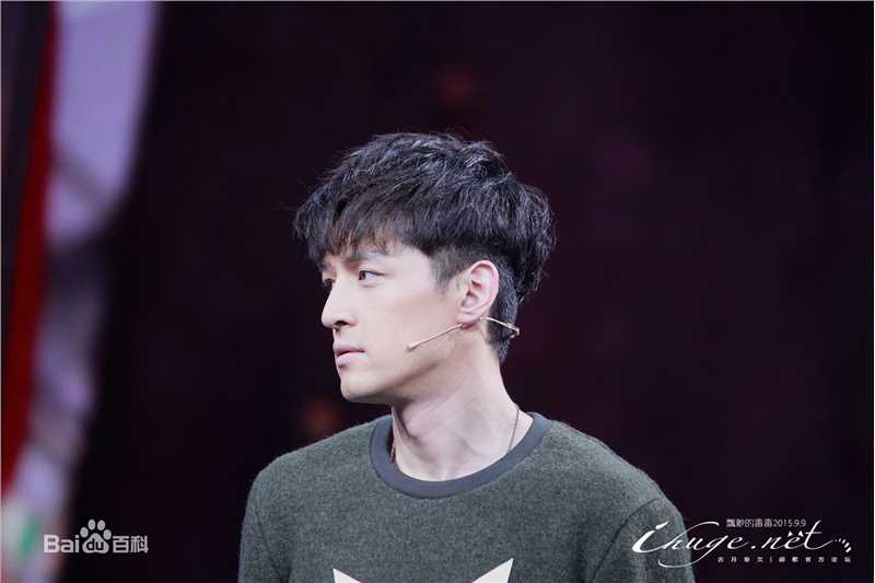 胡歌(Hugh)大戏看北京前后照片