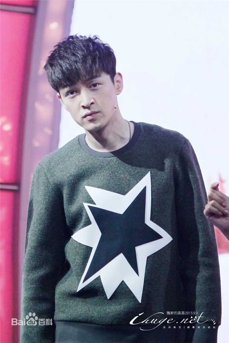 胡歌(Hugh)大戏看北京前后照片