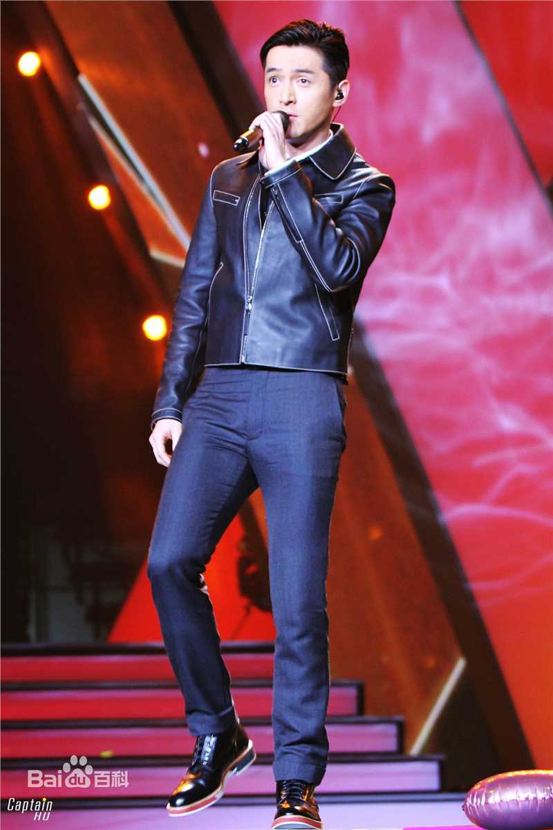 胡歌(Hugh)东方卫视跨年晚会素颜照相册