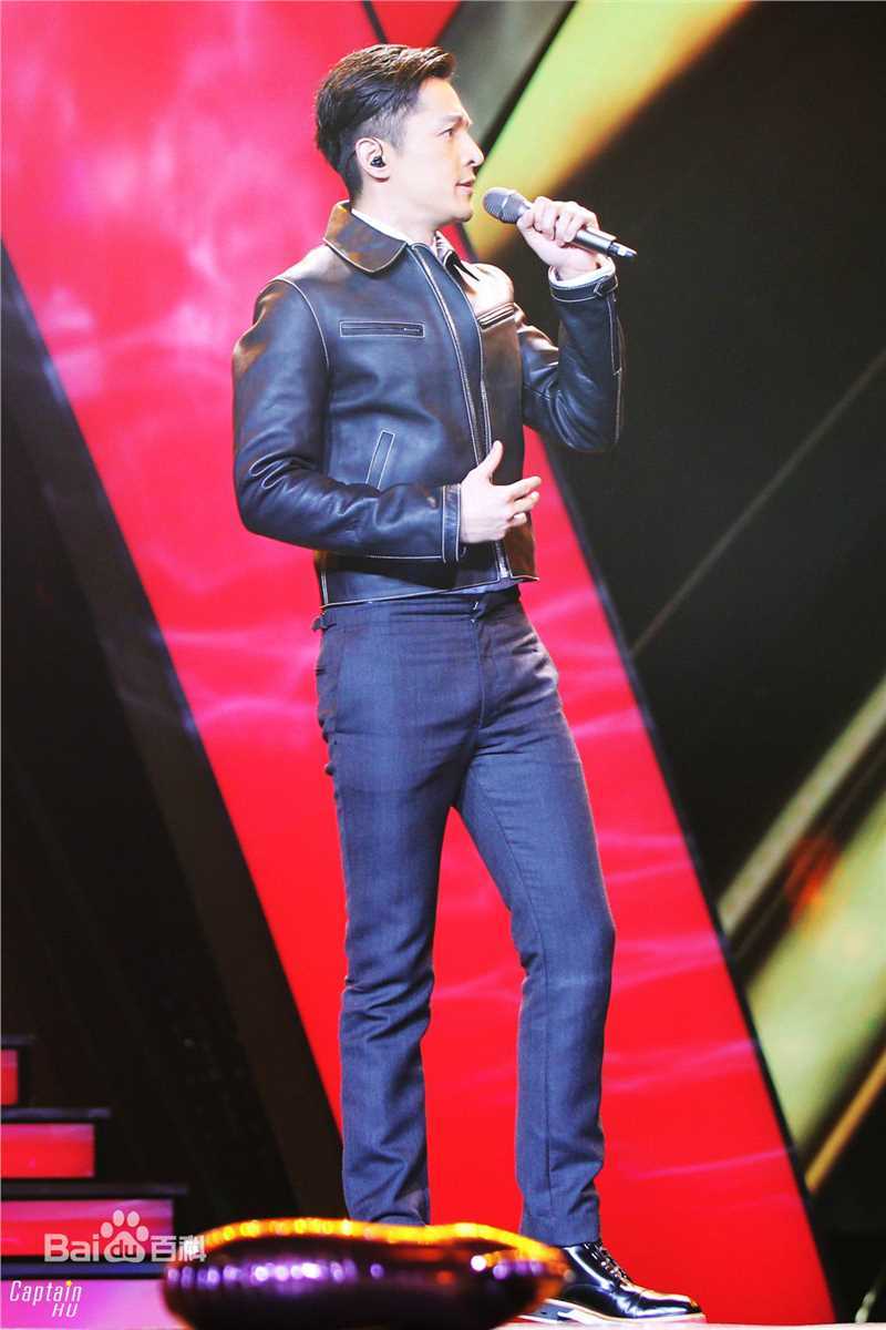 胡歌(Hugh)东方卫视跨年晚会素颜照相册