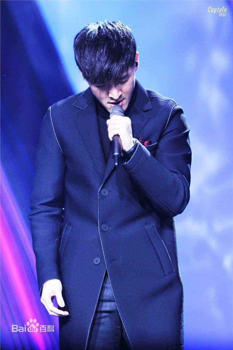 胡歌(Hugh)东方卫视跨年晚会素颜照相册