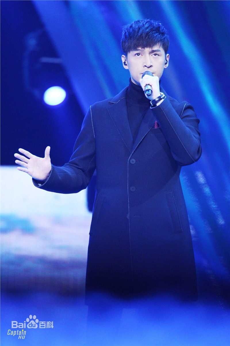 胡歌(Hugh)东方卫视跨年晚会素颜照相册
