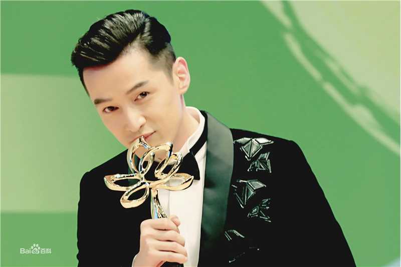 胡歌(Hugh)白玉兰奖最佳男主角性感图片图集