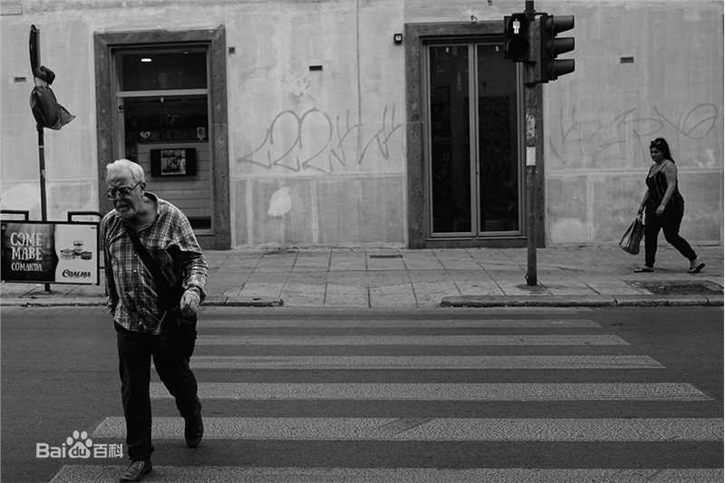 胡歌(Hugh)欧洲之行作品展性感图片图集