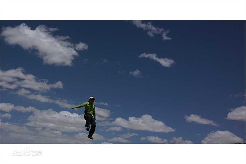 胡歌(Hugh)长江源环保公益行作品展图册