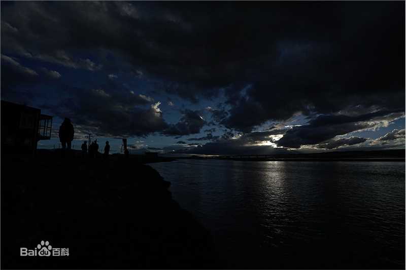 胡歌(Hugh)长江源环保公益行作品展图册