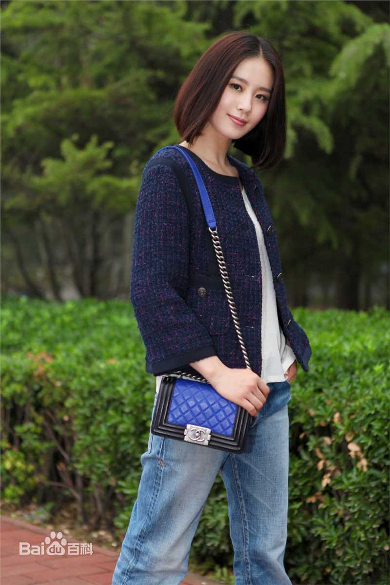 刘诗诗(Liu Shishi)时尚街拍图素颜照