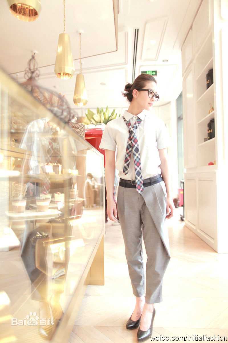 刘诗诗(Liu Shishi)时尚街拍图素颜照