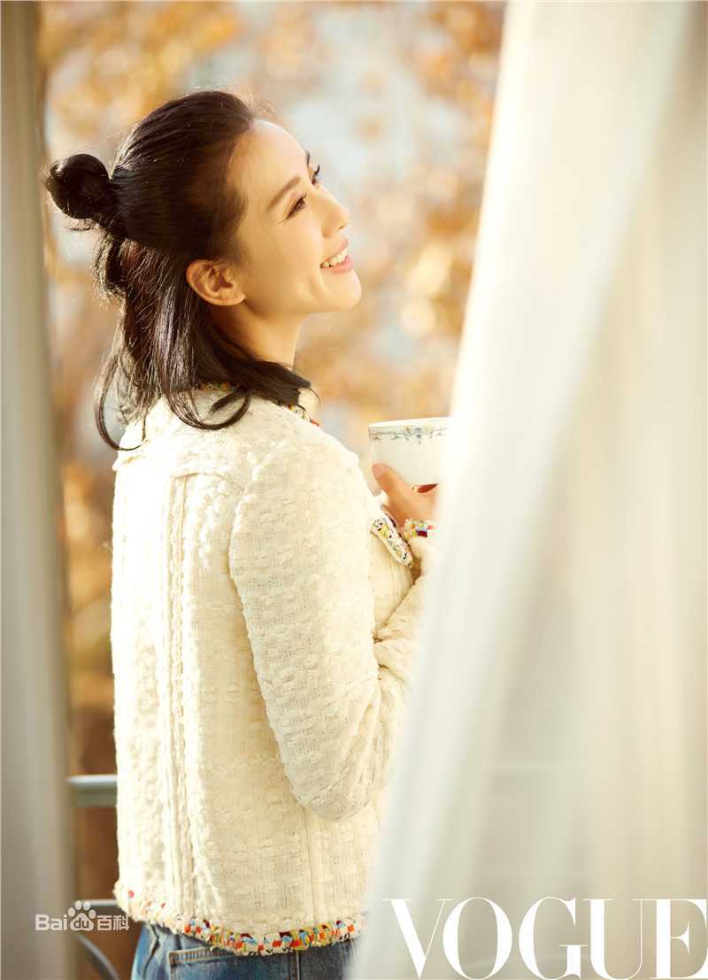 最优质刘诗诗(Liu Shishi)在《Vogue服饰与美容》中的相册